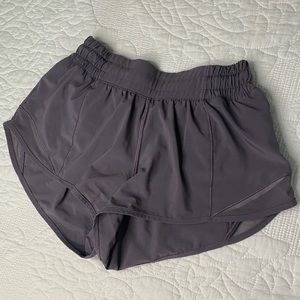 Lululemon Hotty Hot Low-Rise Lined Shorts